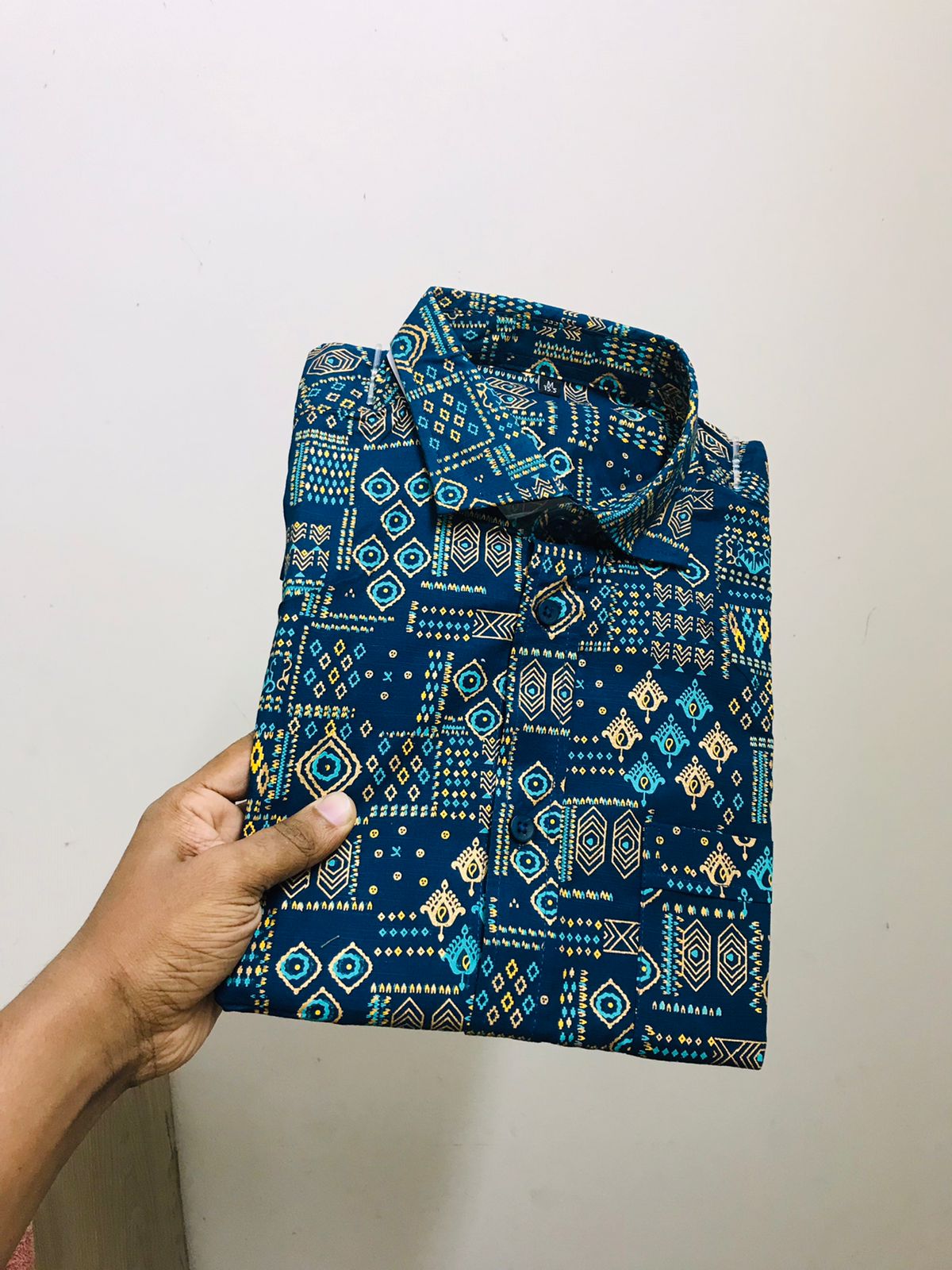 Half sleeve Arong fabric shirt for men