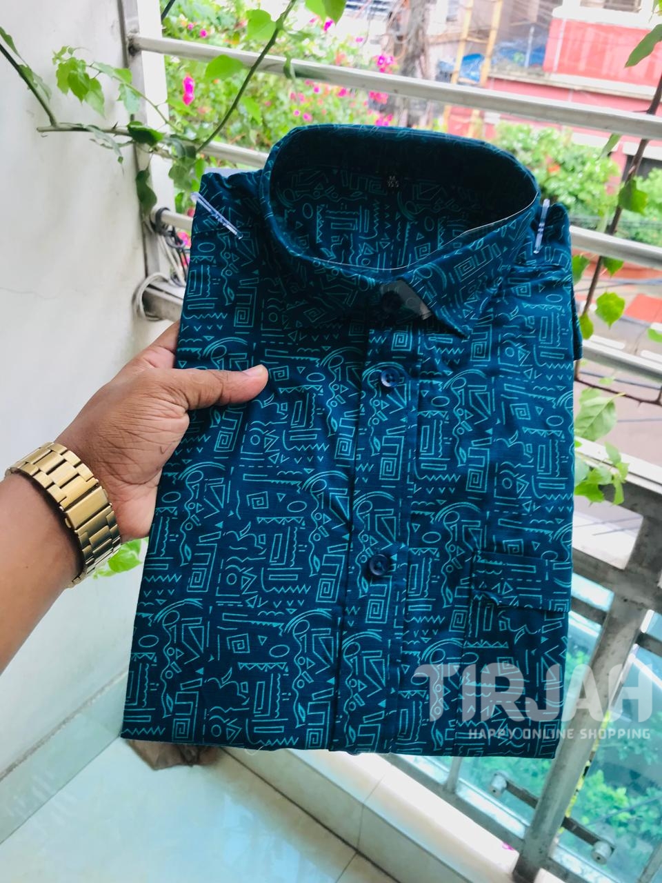 Half sleeve Arong fabric shirt for men